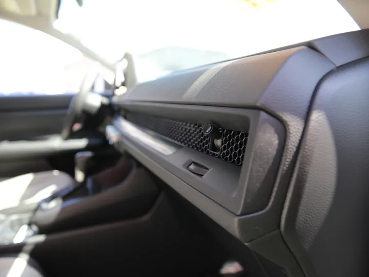 WHITE, 2023 HONDA CR-V LX Image 30