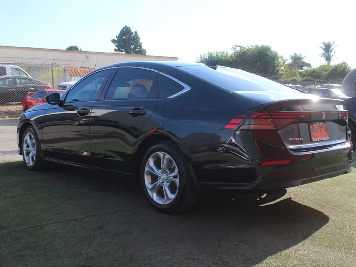 BLACK, 2023 HONDA ACCORD LX Image 4