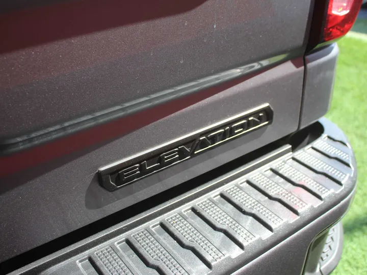 GRAY, 2021 GMC SIERRA ELEVATION Image 10