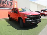 RED, 2019 CHEVROLET SILVERADO CUSTOM TRAIL BOSS Thumnail Image 4