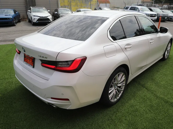WHITE, 2024 BMW 330XI Image 6