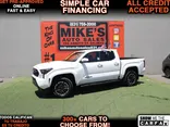 WHITE, 2024 TOYOTA TACOMA BASE Thumnail Image 1