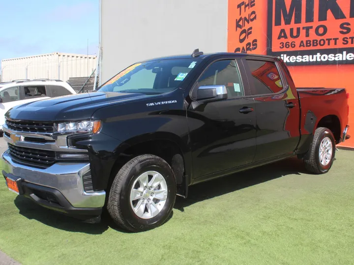 BLACK, 2020 CHEVROLET SILVERADO LT Image 3