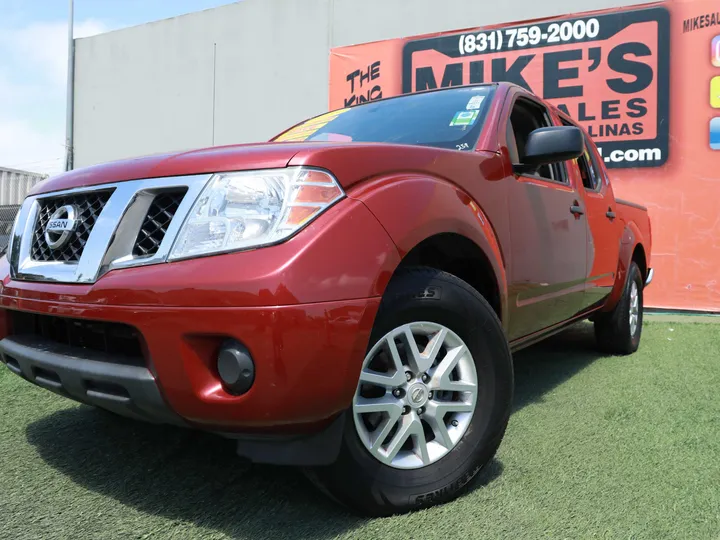 RED, 2019 NISSAN FRONTIER Image 14