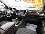 WHITE, 2019 GMC ACADIA SLE Thumnail Image 33