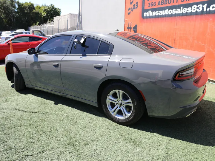 GRAY, 2019 DODGE CHARGER SXT Image 9