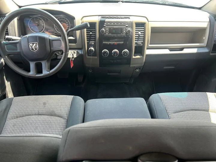 BLUE, 2011 RAM 1500 CREW CAB Image 10