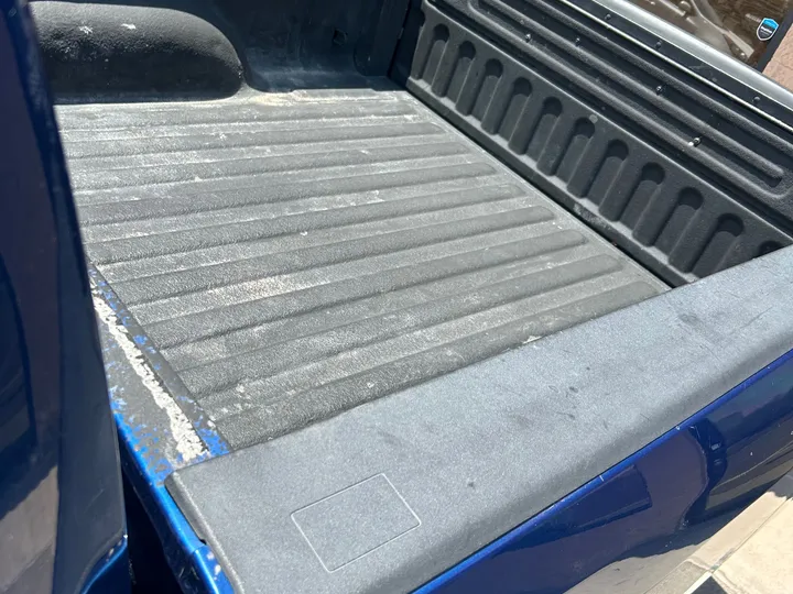 BLUE, 2011 RAM 1500 CREW CAB Image 13
