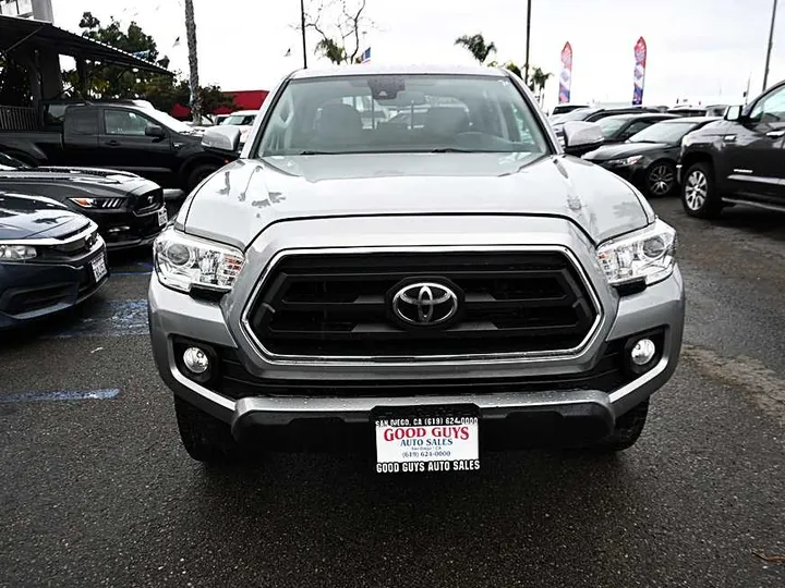 GREY, 2020 TOYOTA TACOMA DOUBLE CAB Image 2