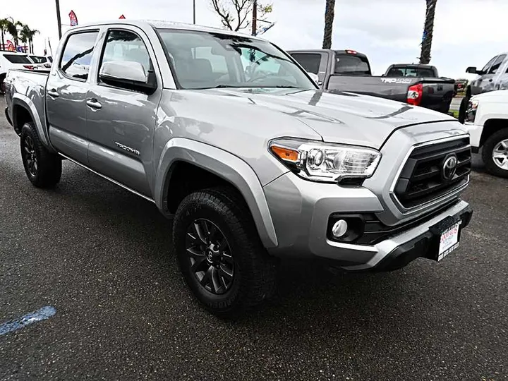 GREY, 2020 TOYOTA TACOMA DOUBLE CAB Image 3