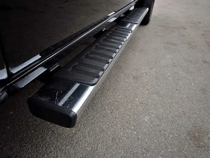 BLACK, 2017 CHEVROLET SILVERADO 1500 CREW CAB Image 11