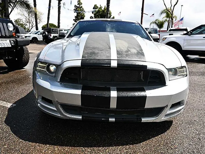 SILVER, 2014 FORD MUSTANG Image 2