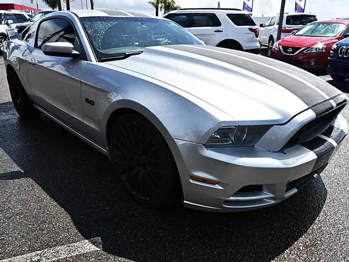 SILVER, 2014 FORD MUSTANG Image 3