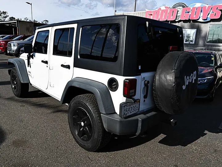 WHITE, 2018 JEEP WRANGLER UNLIMITED Image 5