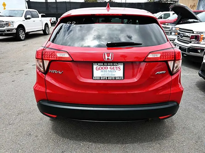 RED, 2018 HONDA HR-V Image 6