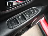 RED, 2018 HONDA HR-V Thumnail Image 16