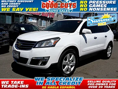 WHITE, 2016 CHEVROLET TRAVERSE Image 