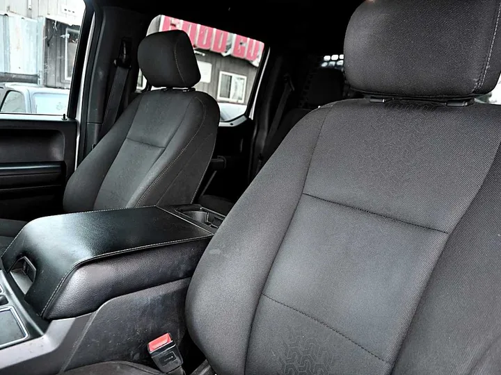 SILVER, 2019 FORD F150 SUPERCREW CAB Image 14