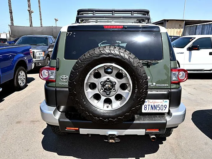 GREEN, 2012 TOYOTA FJ CRUISER Image 6