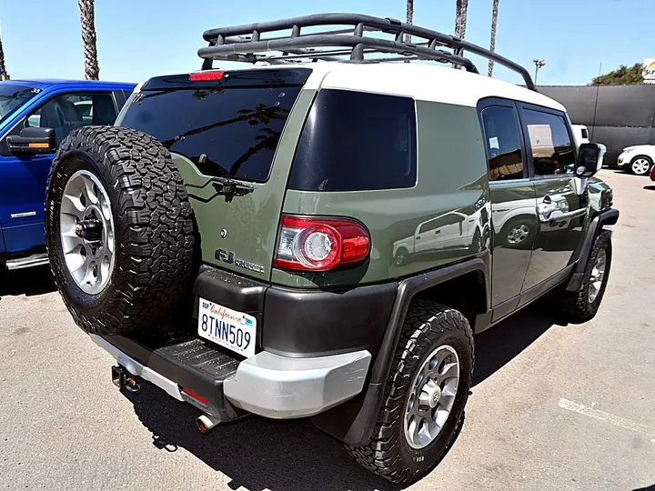 GREEN, 2012 TOYOTA FJ CRUISER Image 7