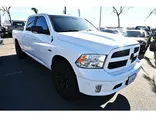 WHITE, 2019 RAM 1500 CLASSIC Thumnail Image 3