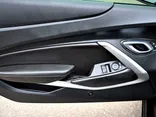 BLACK, 2018 CHEVROLET CAMARO Thumnail Image 16