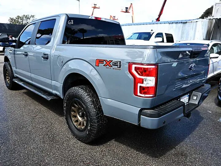 GREY, 2019 FORD F150 SUPERCREW CAB Image 5