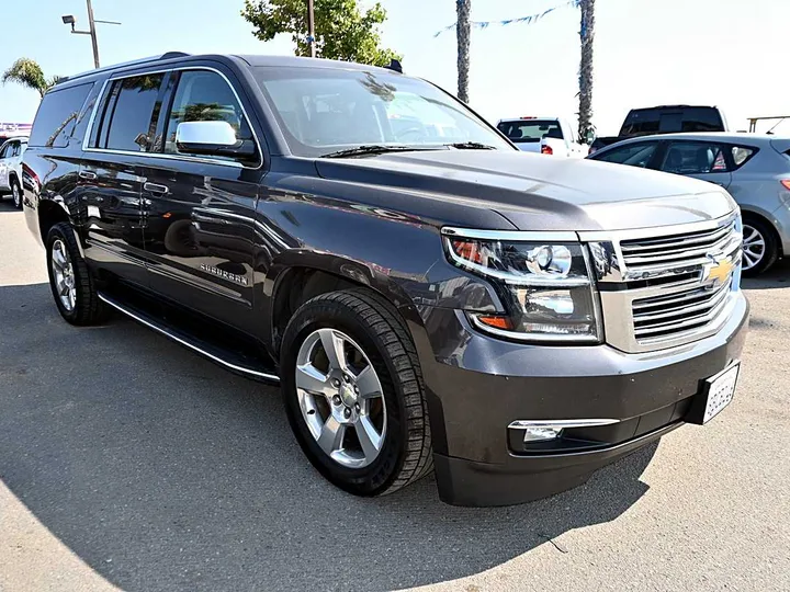 GREY, 2017 CHEVROLET SUBURBAN Image 3