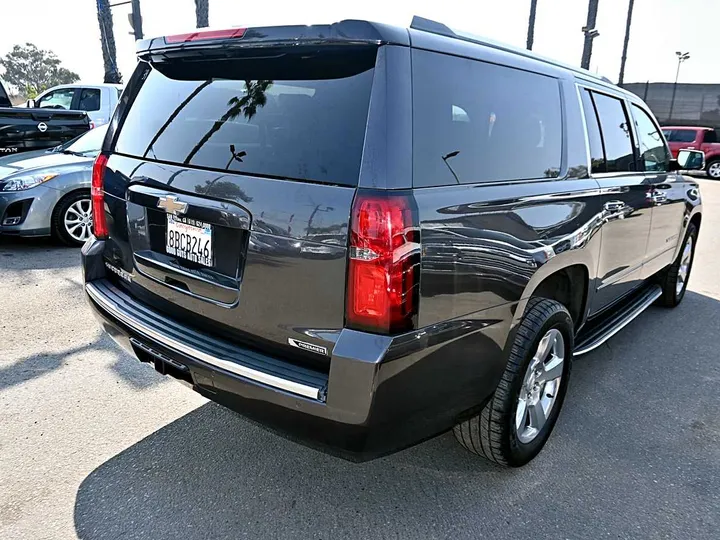 GREY, 2017 CHEVROLET SUBURBAN Image 7