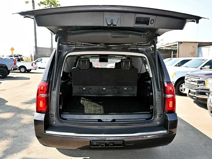 GREY, 2017 CHEVROLET SUBURBAN Image 8