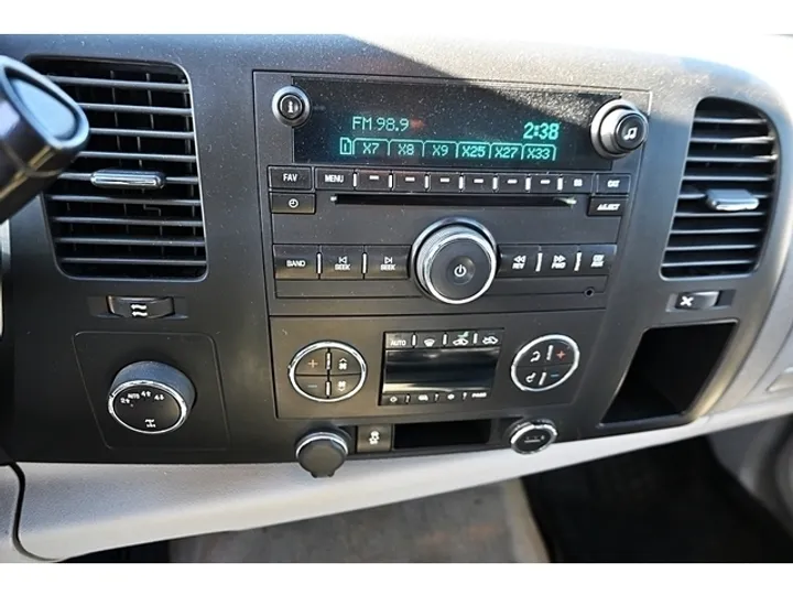 WHITE, 2013 GMC SIERRA 1500 Image 19