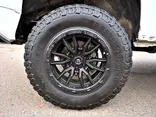WHITE, 2020 CHEVROLET COLORADO CREW CAB Thumnail Image 4