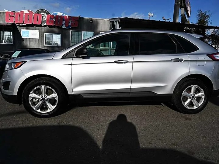 SILVER, 2017 FORD EDGE Image 4