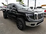 BLACK, 2018 NISSAN TITAN CREW CAB Thumnail Image 3