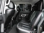 BLACK, 2018 NISSAN TITAN CREW CAB Thumnail Image 10