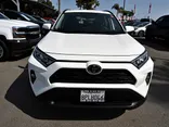 WHITE, 2020 TOYOTA RAV4 Thumnail Image 2