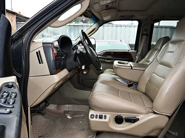 BROWN, 2006 FORD F250 SUPER DUTY CREW CAB Image 16