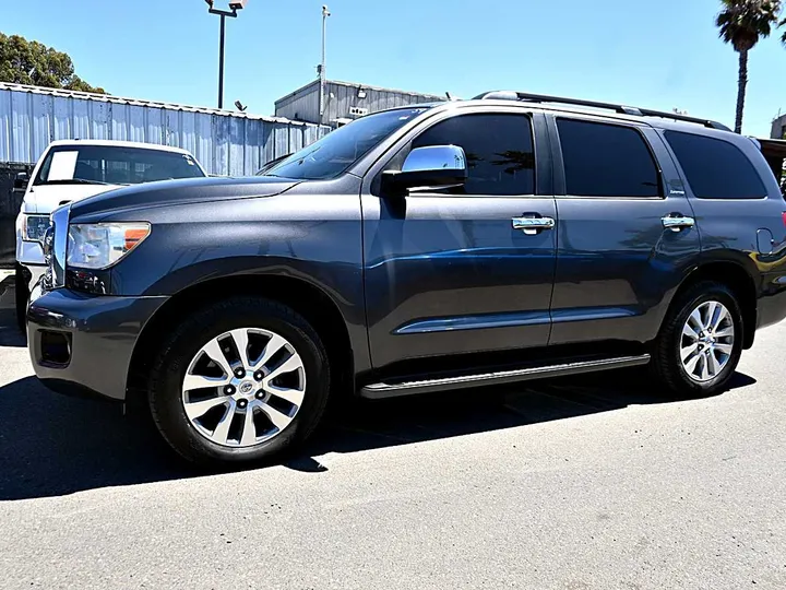 GREY, 2011 TOYOTA SEQUOIA Image 4