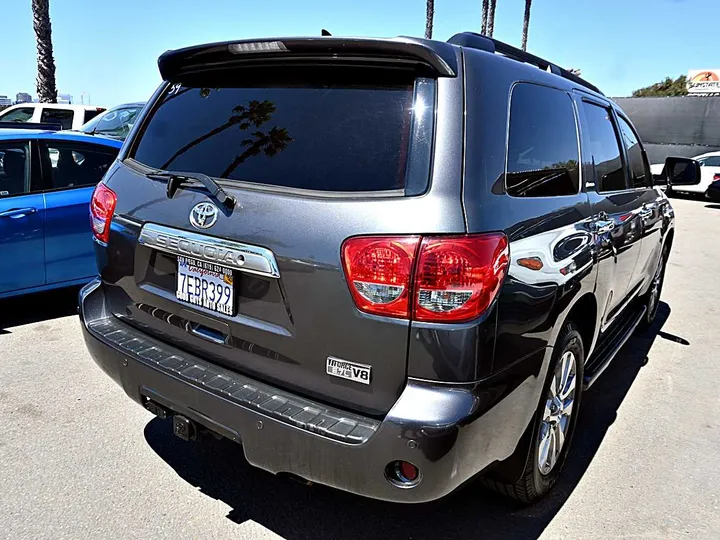 GREY, 2011 TOYOTA SEQUOIA Image 7