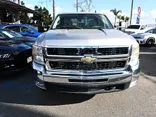 SILVER, 2008 CHEVROLET SILVERADO 2500 HD CREW CAB Thumnail Image 2