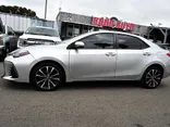 GREY, 2018 TOYOTA COROLLA Thumnail Image 4