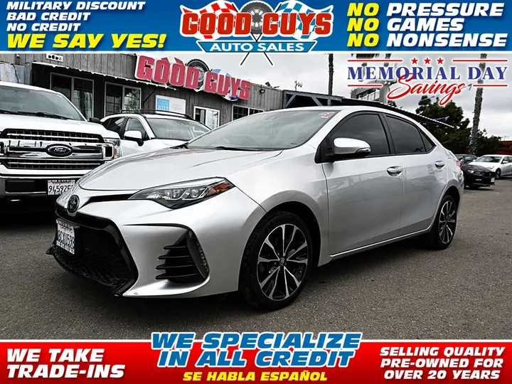 GREY, 2018 TOYOTA COROLLA Image 1