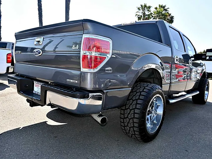 GREY, 2011 FORD F150 SUPERCREW CAB Image 7