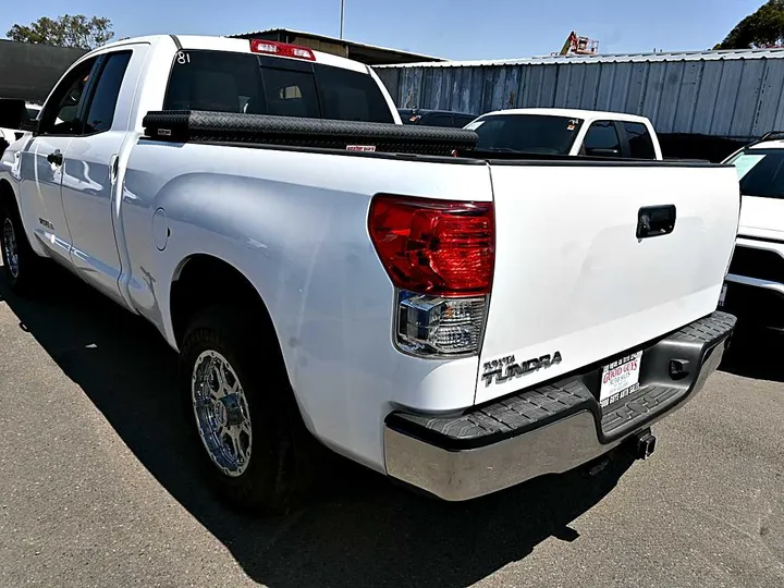 2013 TOYOTA TUNDRA DOUBLE CAB Image 5