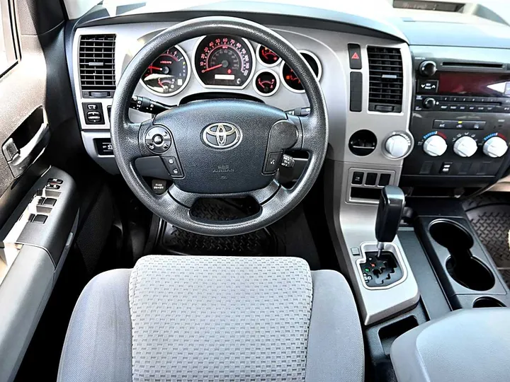 2013 TOYOTA TUNDRA DOUBLE CAB Image 11