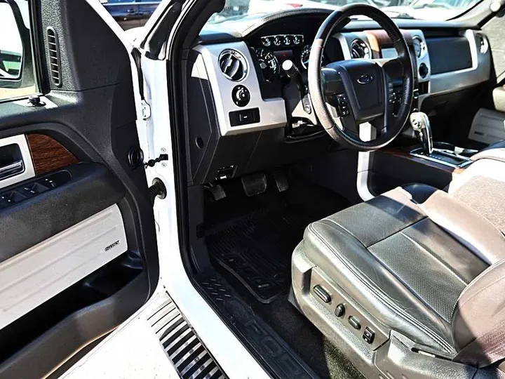 WHITE, 2014 FORD F150 SUPERCREW CAB Image 18