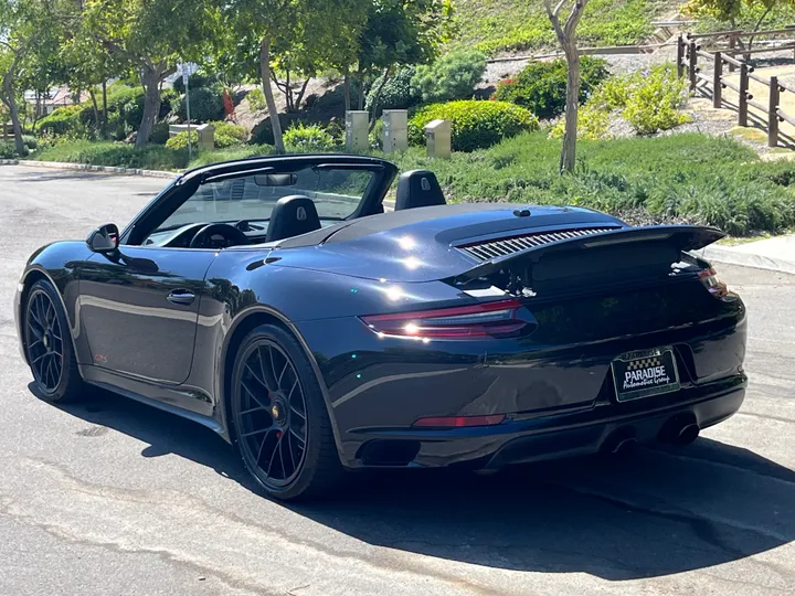 BLACK, 2018 PORSCHE 911 Image 6