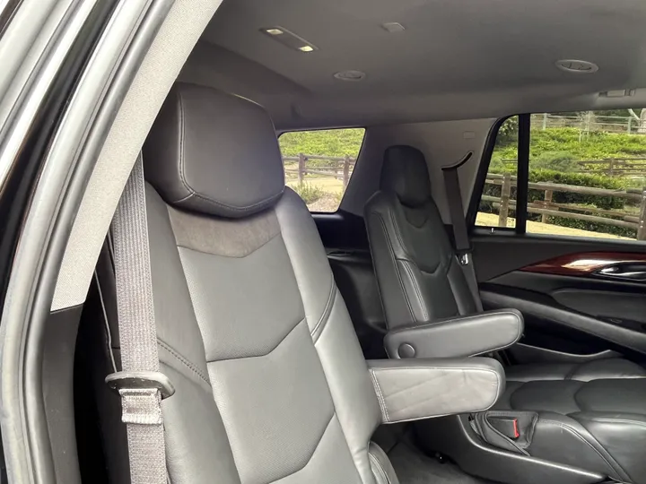 BLACK, 2018 CADILLAC ESCALADE Image 22