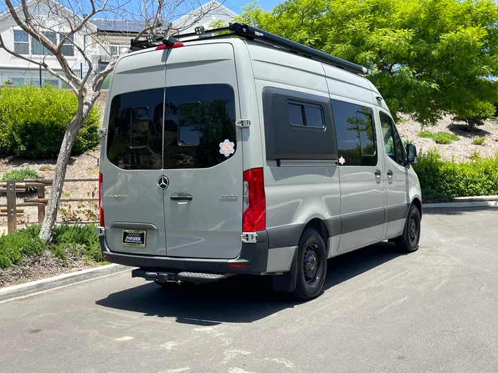 GRAY, 2022 MERCEDES-BENZ SPRINTER Image 7