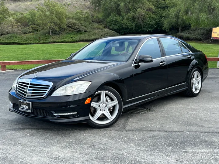 BLACK, 2011 MERCEDES-BENZ S-CLASS Image 3